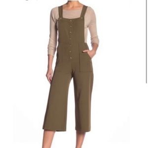 Overall olive jumpsuit!